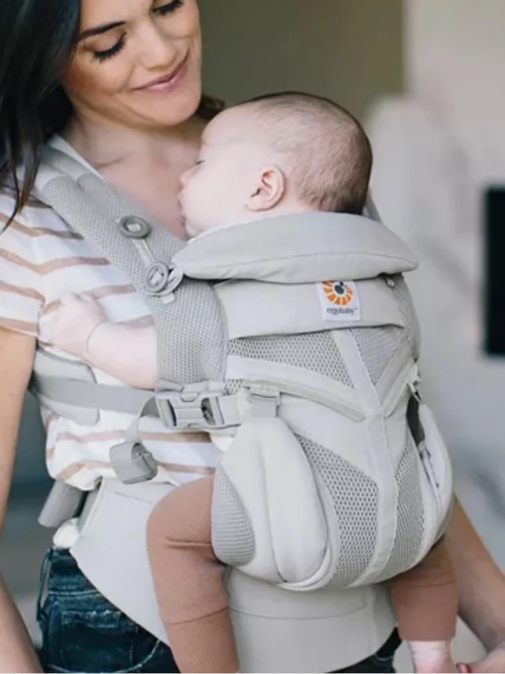 Ergobaby Gray Mesh - Omni 360 Cool Air Breeze - Picture 7 of 11